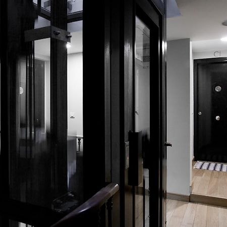 Habitat Apartments Latina Madrid Exterior photo