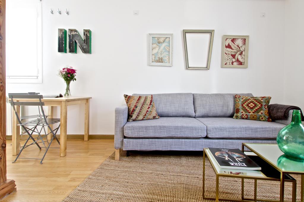 Habitat Apartments Latina Madrid Room photo