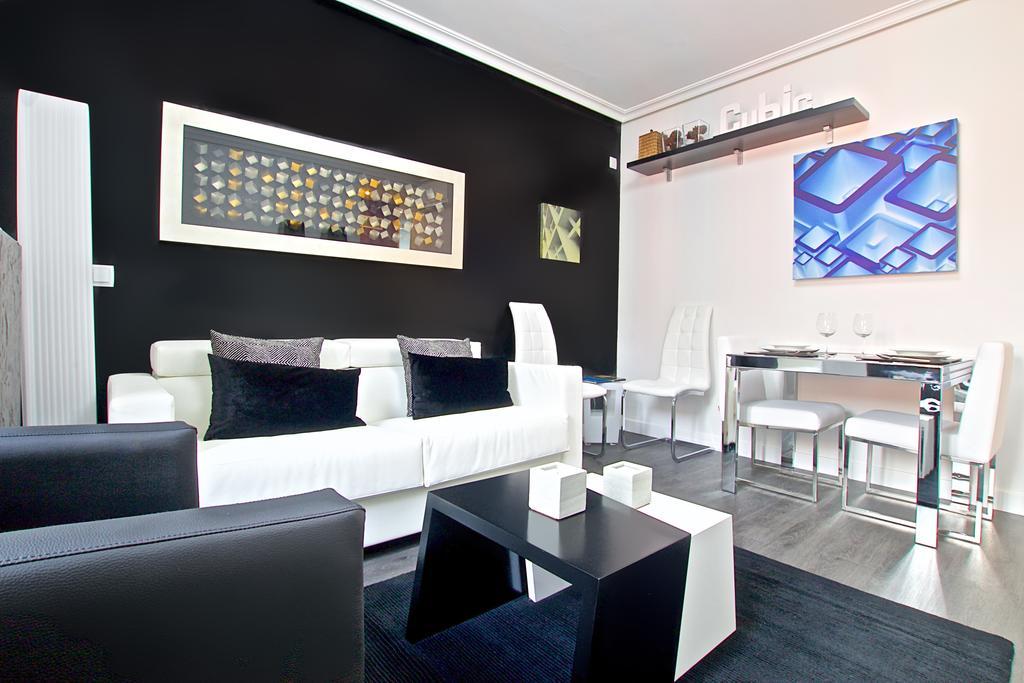 Habitat Apartments Latina Madrid Room photo